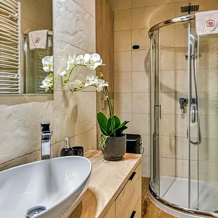 Apartment Apartament B8 Green Z Basenem, Jacuzzi, Sauna, Spa Znajduje Sie W Tym Samym Budynku, Blisko Norweska Polana - 5d *